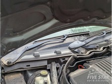 Mercedes-Benz C-Class Front Windshield Wiper Linkage With Motor 2011 Saloon W204