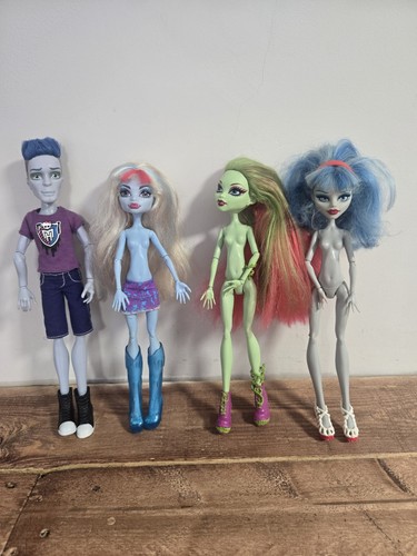 Monster high dolls - monster,