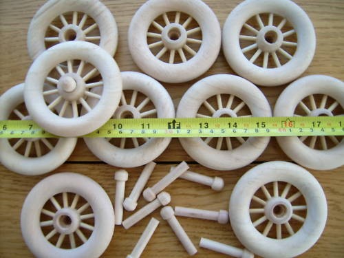 Spoked wooden wheels - , +