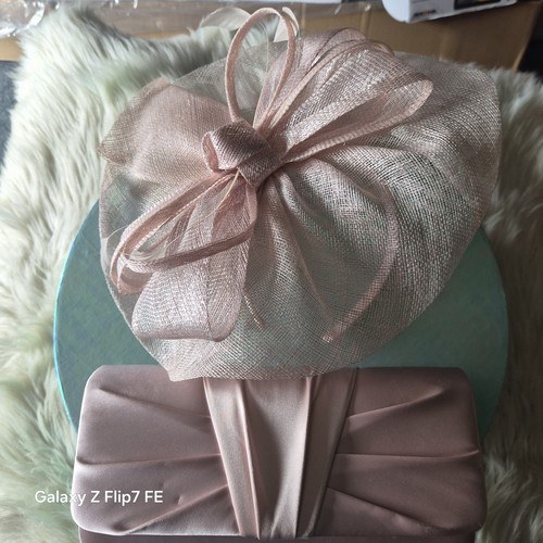 Debut fascinator hat - fascinator,