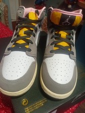 Air Jordan 1 Mid Unisex UK 6