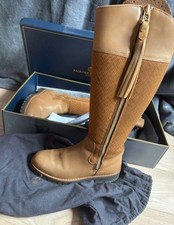 Fairfax & Favor explorers