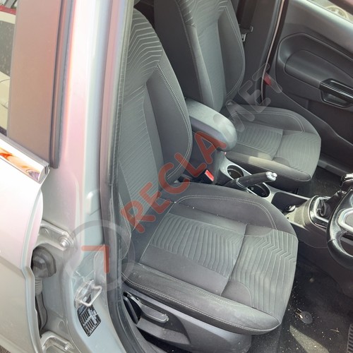 Ford fiesta titanium mk7 fl - ford,