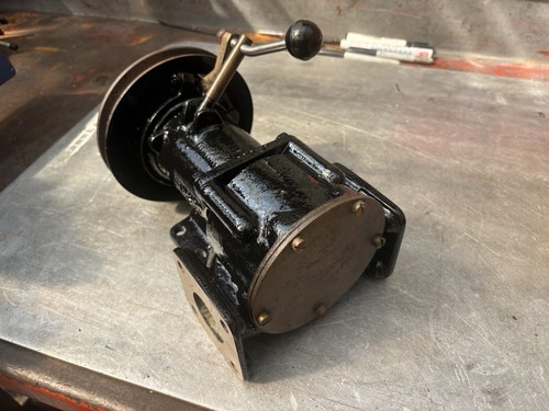 Jabsco clutched water pump - clutched,