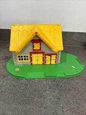 Bluebird Toys Vintage Oh Penny Farm Stable 1987