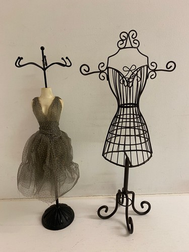 Mannequin jewellery holder - 2, x