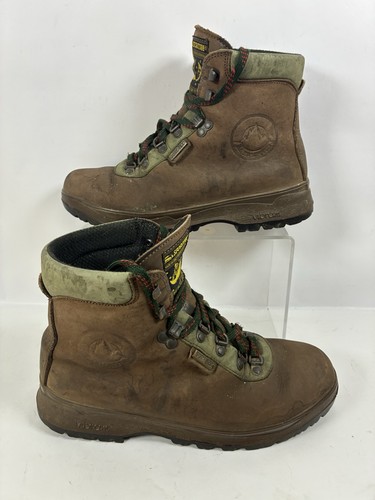 Sportiva hiking boots brown - la,