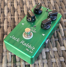 Suhr Jack Rabbit Tremolo and