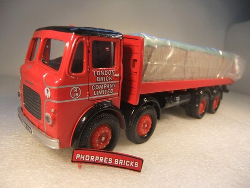 Corgi 24502 leyland 8 - 24502,