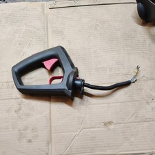 Qualcast SL32G/SLK26A HEDGECUTTER REAR HANDLE ASSEMBLY THROTTLE CABLE