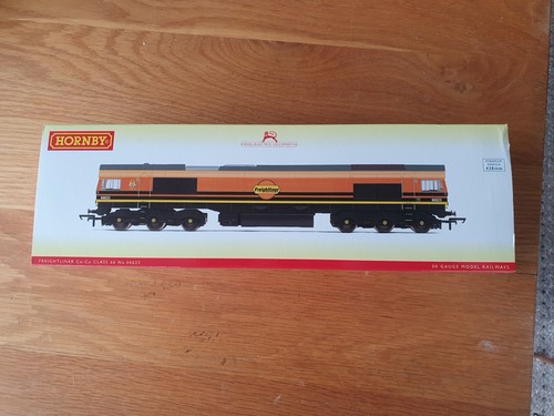 Hornby r3923 with - r3923,