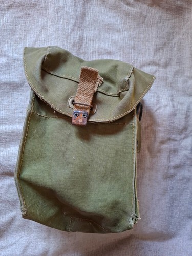 British army issue green - green, light