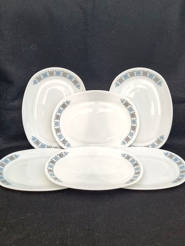 Vintage pyrex oval dinner - oval,