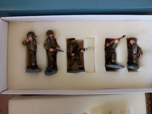 King country wwii arnhem - &,