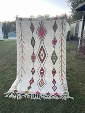 Moroccan beni ourain rug, Vintage berber Carpet. Area Rug & Decoration 100%Wool