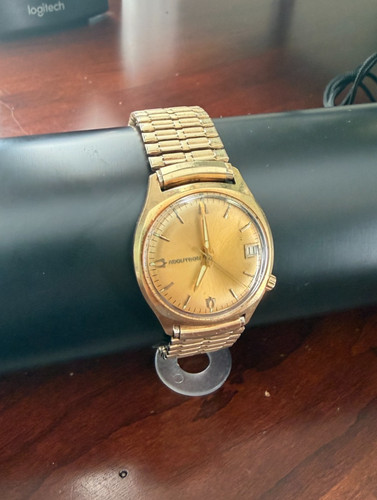Bulova accutron 14kt solid - bulova,