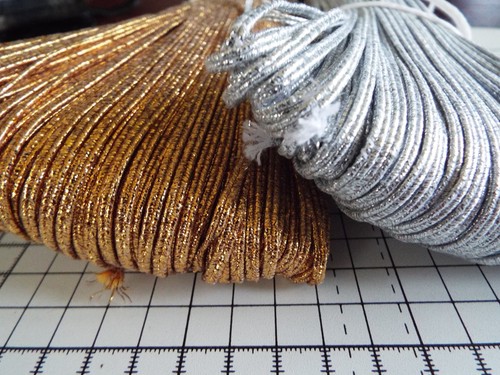 Soutache cord silver or - -,