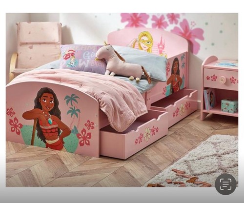 Princess bed for - 5, to