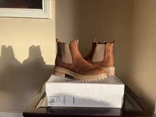 BNIB S Oliver Vegan Brown