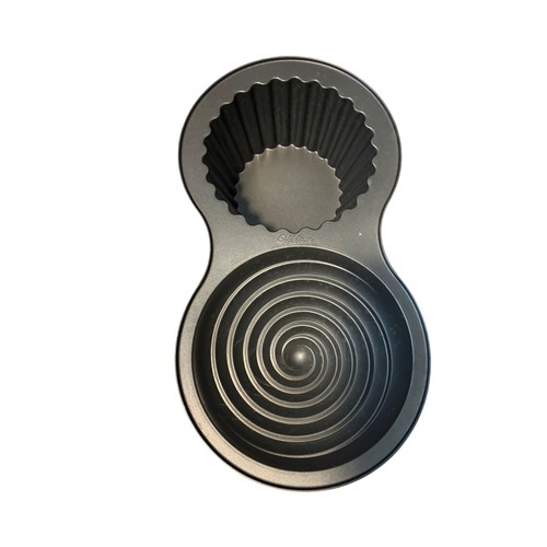 Wilton giant cupcake pan - giant,
