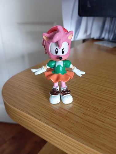 Sonic the hedgehog - hedgehog, amy