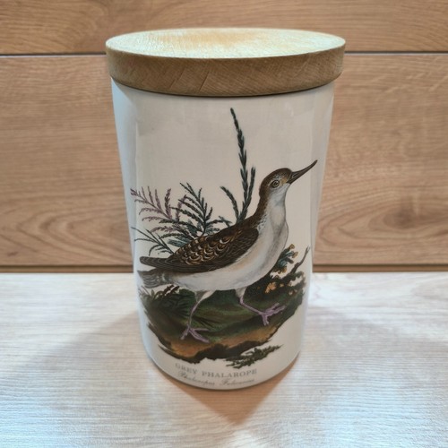 Portmeirion birds britain - birds, of