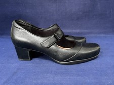 CLARKS UK 6 D ARTISAN BLACK