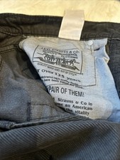 Authentic Levi Cords Men's W34