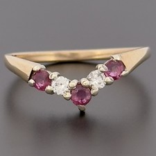 9ct Yellow Gold Ruby & Diamond