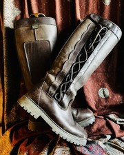 Long Country leather boots in