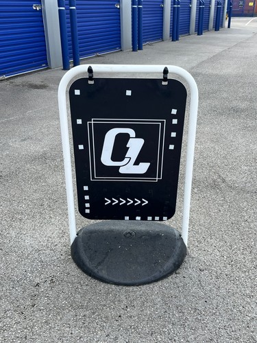 Pavement sign - pavement,