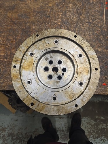 Flywheel off kubota - off,