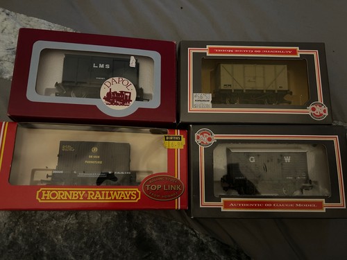Dapol and hornby wagon - 3,