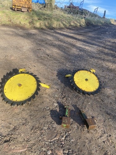John deere pickup - deere,