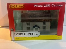 Hornby N8008 White Cliff's