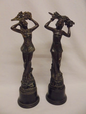 VINTAGE PAIR OF ART DECO SPELTER FIGURES ON BAKELITE BASES