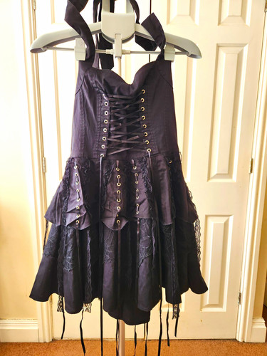 Black lace corset dress - h&r,