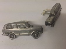 Range Rover 4 Door  classic car pewter effect cufflinks ref197