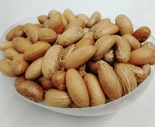 Whole betel nut - -, nuts