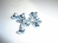 Triumph STAG ** WINDSCREEN CAPPING SCREWS x 9 ** New ! 518368
