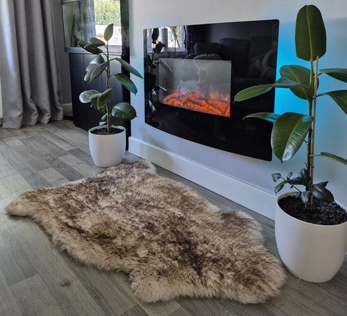 Natural sheepskin rug - natural,