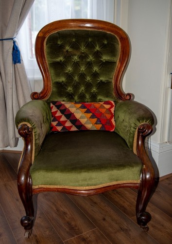 Beautiful green velvet genuine - beautiful,