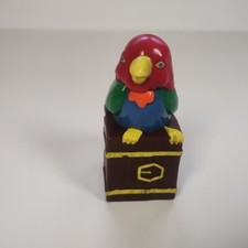 Figurine Bird Parrot Toucan