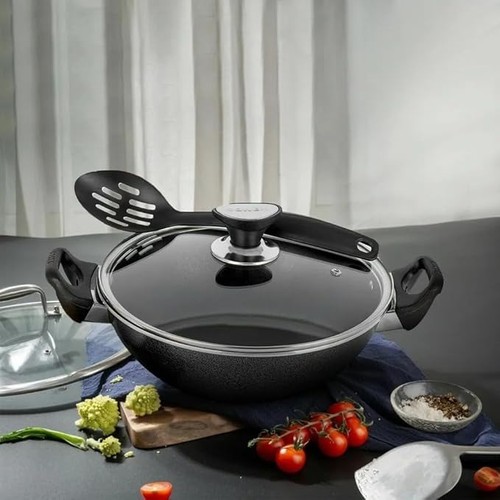 Non stick aluminum wok - non-stick,