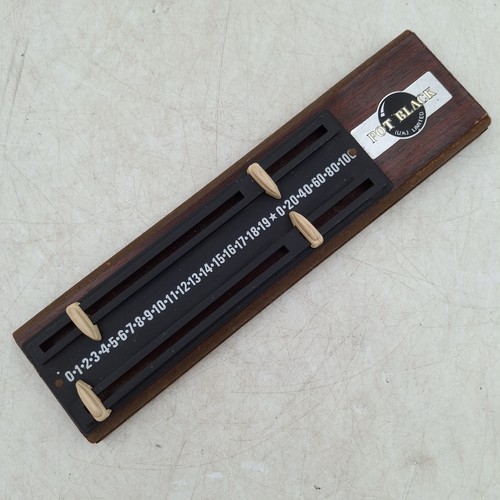 Pot black snooker - black, scoreboard