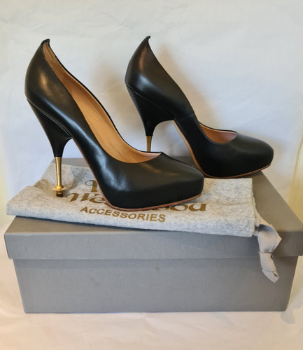 Vivienne westwood orb court - vivienne,