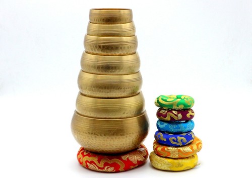 Handhammered tibetan singing - tibetan,
