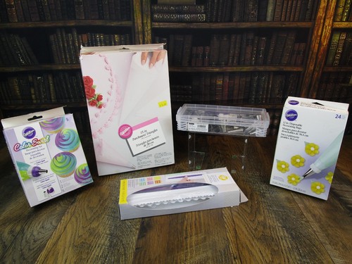 Pre owned assorted lot - pre-owned,