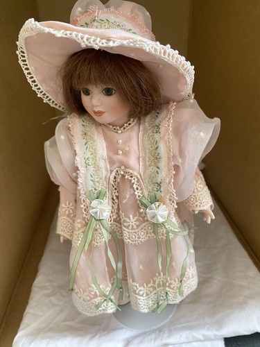 Franklin mint doll laurel - doll,
