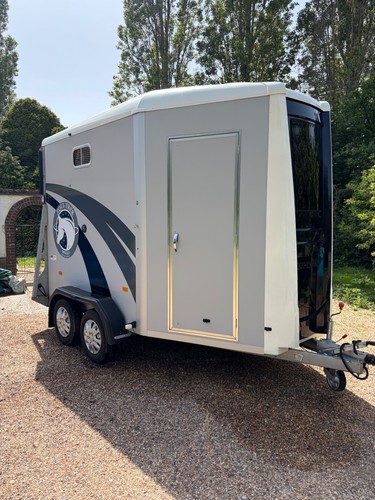 Equitrek apollo launch edition - equitrek,